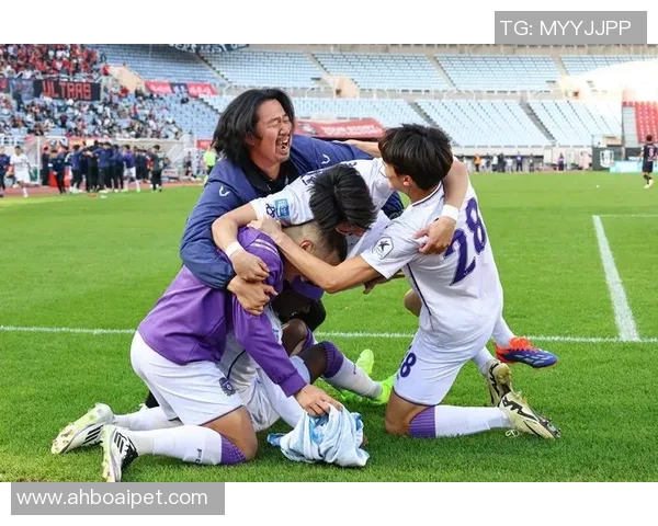 足球明星的家属揭秘他们的生活与支持背后的故事 足球明星的家属揭秘他们的生活与支持背后的故事